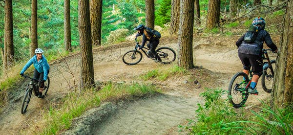 Womens Night Skills Clinics Christchurch Adventure Park Mountain Biking Activity Things to Do Lessons and Coaching  v3